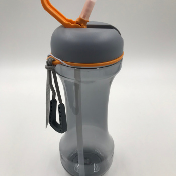 BOT002 - Botella Deportiva